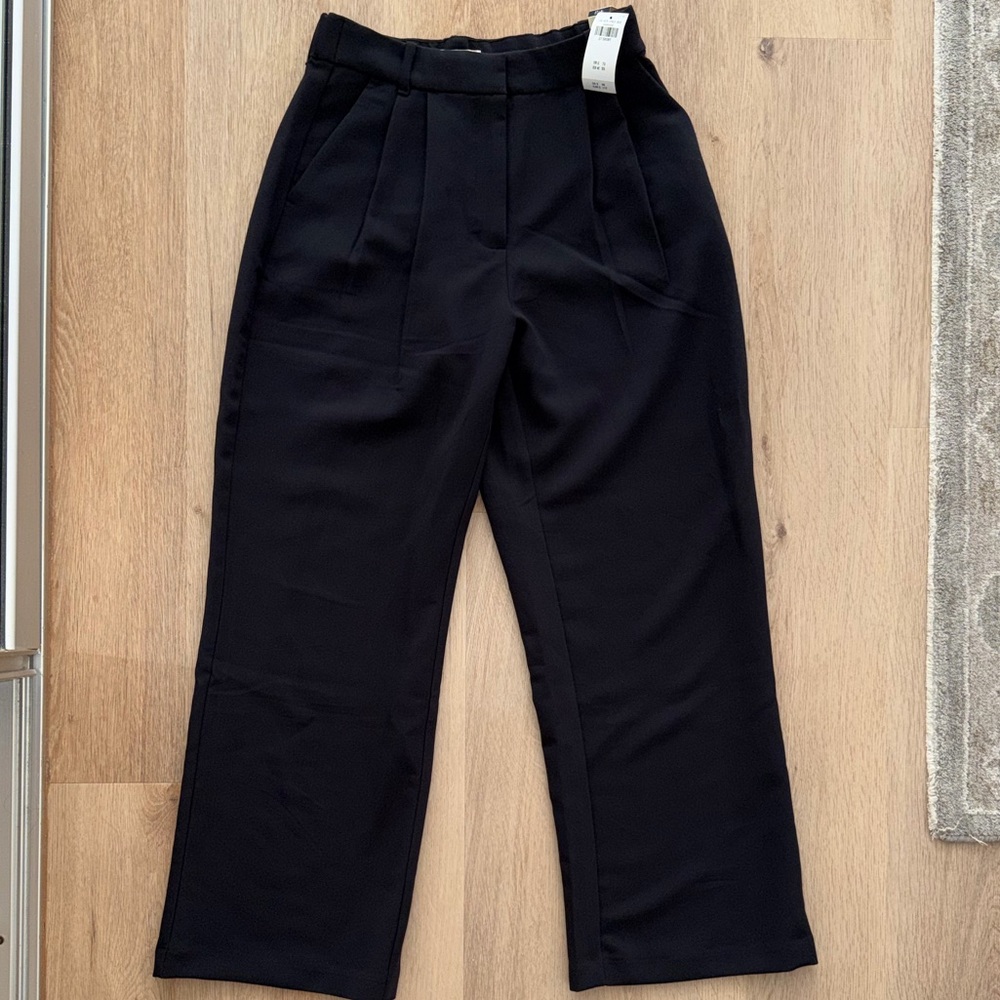 A&F Curve Love Sloane Tailored Wide Leg Pants (Short Length) - Picture 4 of 4